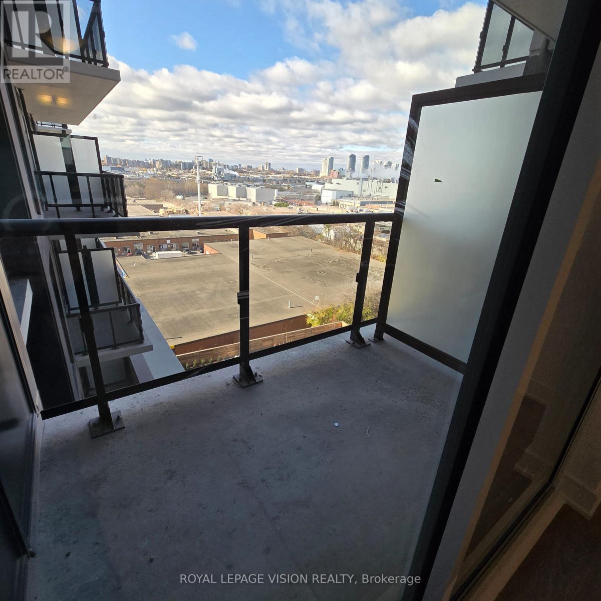 1118 - 1350 Ellesmere Road, Toronto, Ontario  M1P 0G6 - Photo 11 - E12606338