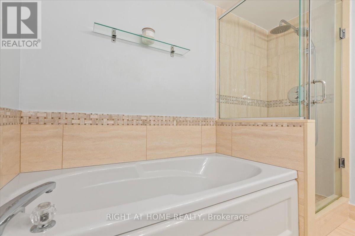 1011 - 101 Subway Crescent, Toronto, Ontario  M9B 6K4 - Photo 23 - W12421807