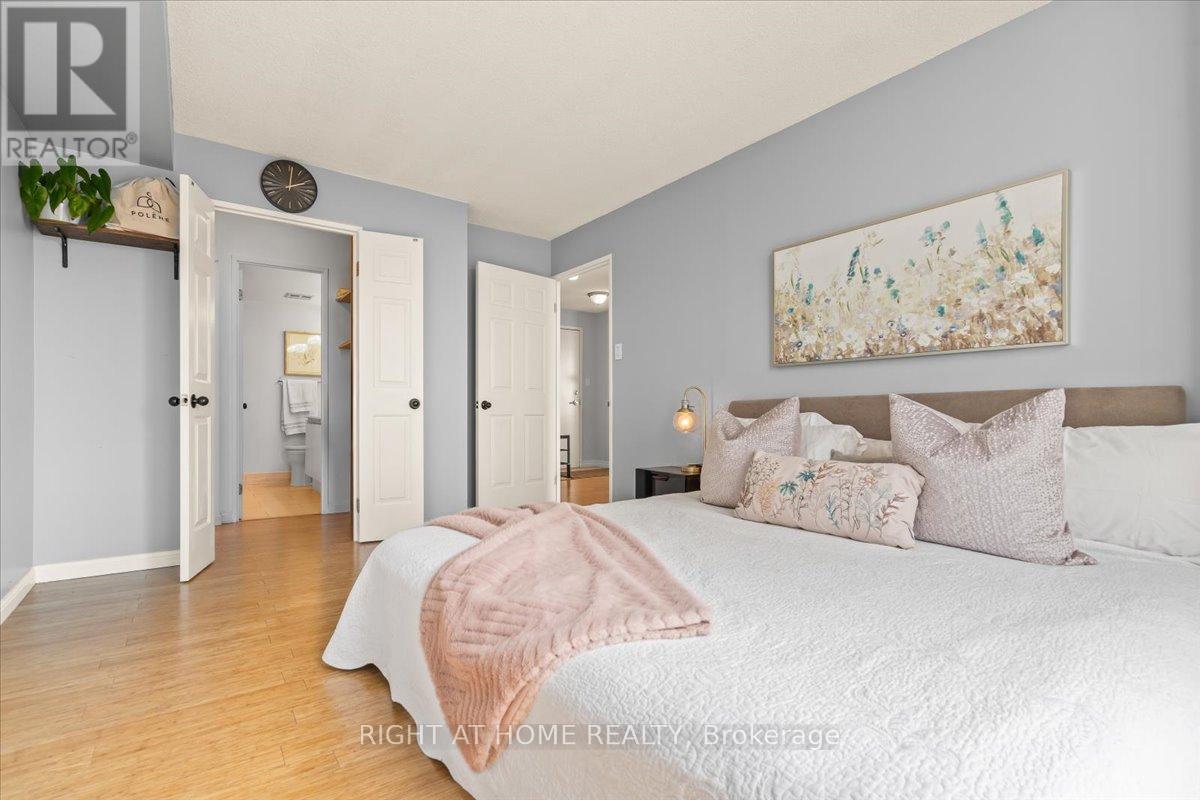 1011 - 101 Subway Crescent, Toronto, Ontario  M9B 6K4 - Photo 21 - W12421807