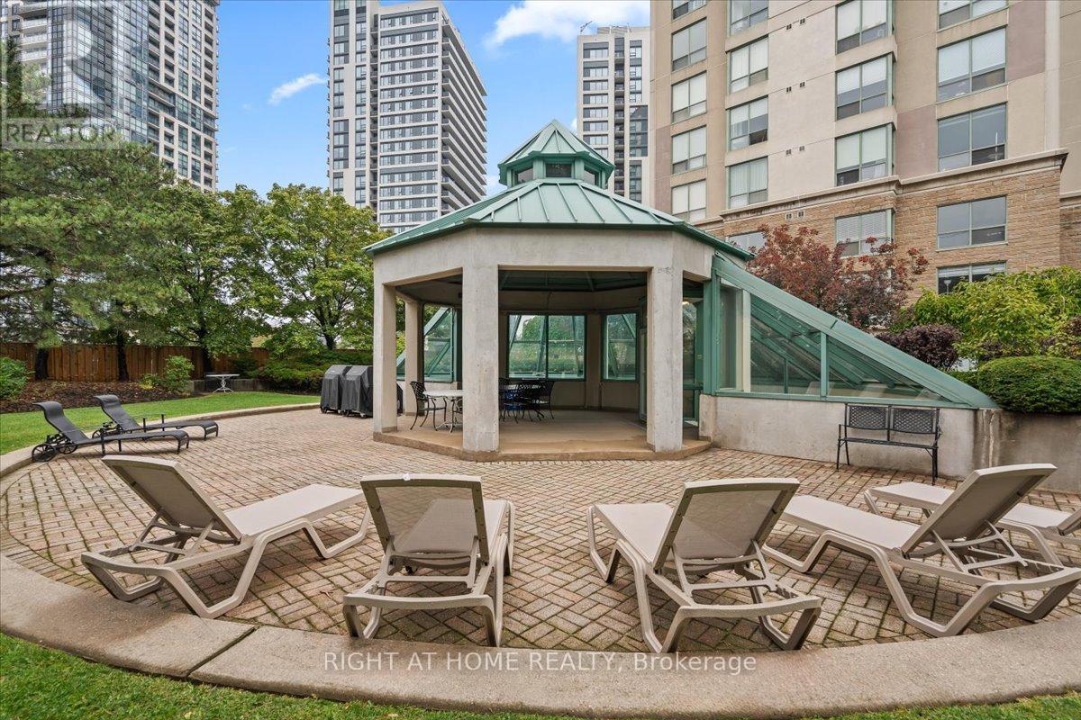 1011 - 101 Subway Crescent, Toronto, Ontario  M9B 6K4 - Photo 41 - W12421807