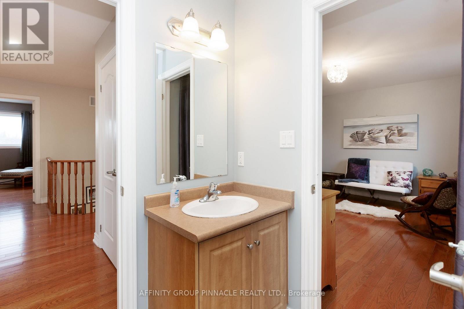 8 Horton Place, Kawartha Lakes, Ontario  K9V 0C2 - Photo 17 - X12661864