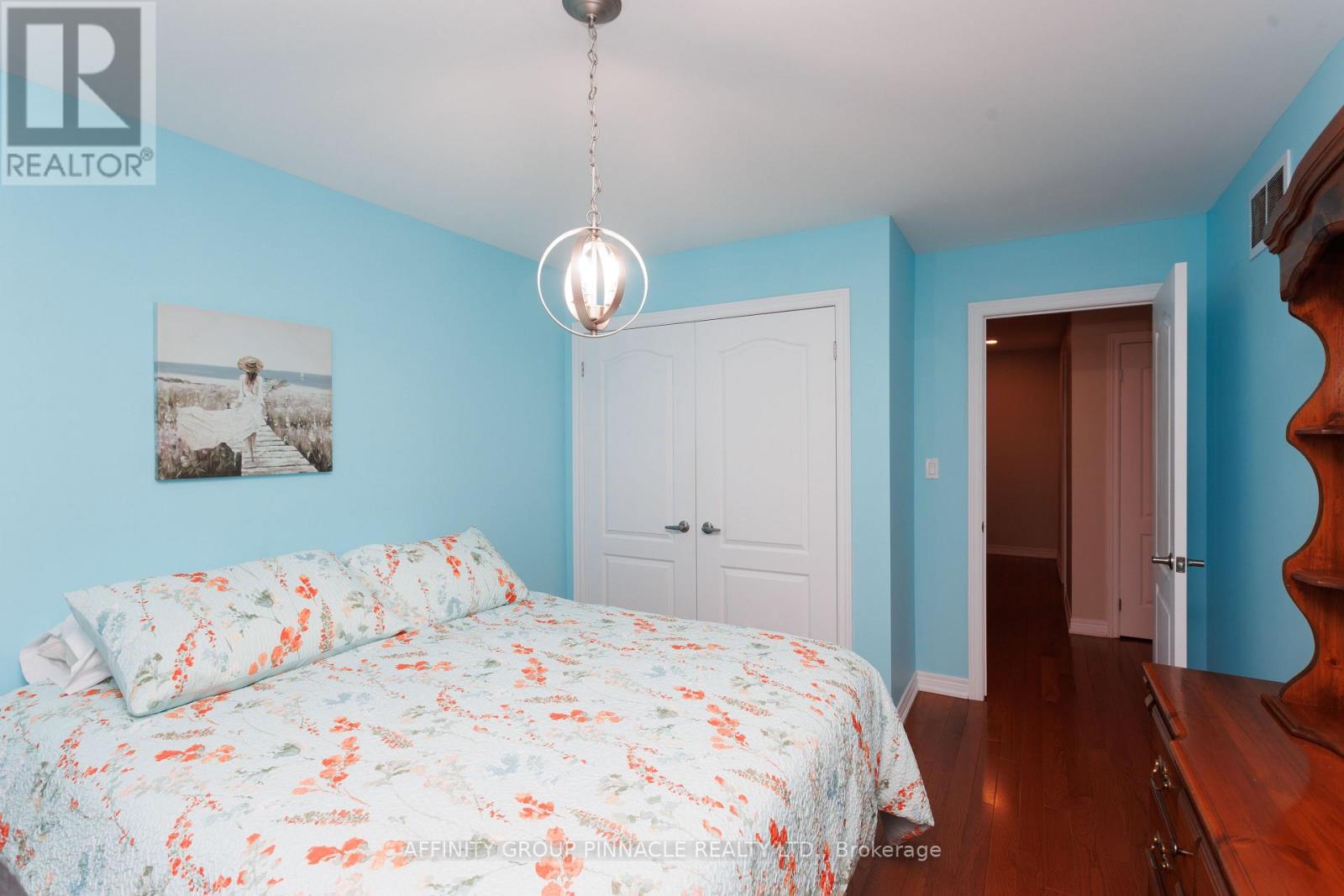 8 Horton Place, Kawartha Lakes, Ontario  K9V 0C2 - Photo 31 - X12661864