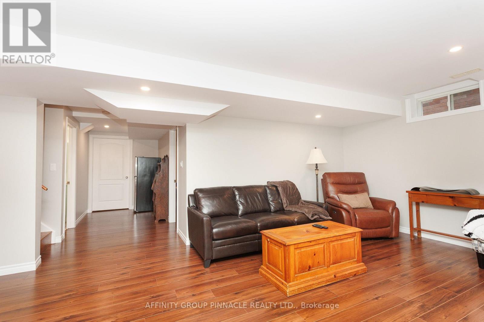 8 Horton Place, Kawartha Lakes, Ontario  K9V 0C2 - Photo 35 - X12661864