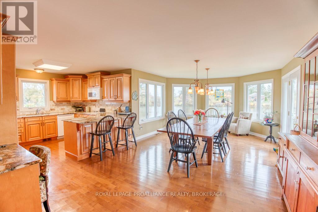 2318 15 Highway, Kingston, Ontario  K7L 4V3 - Photo 13 - X12661808