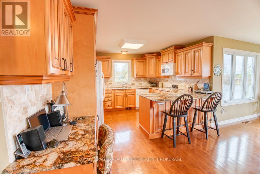 2318 15 Highway, Kingston, Ontario  K7L 4V3 - Photo 16 - X12661808