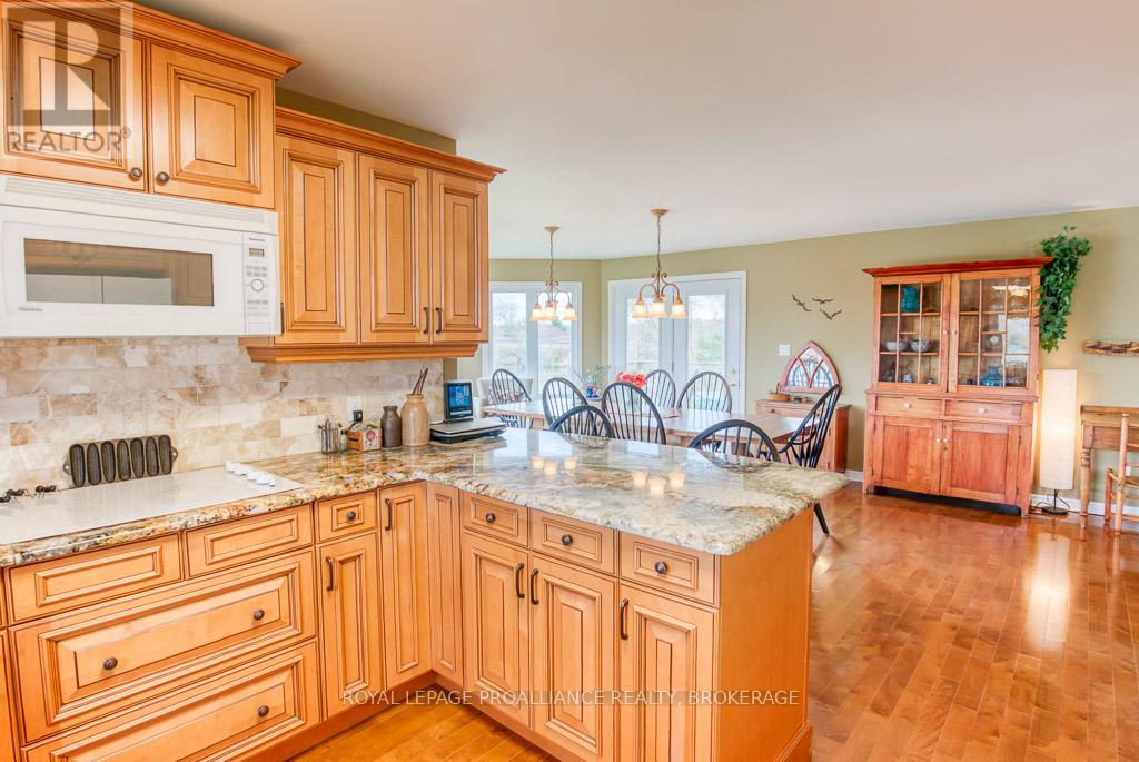 2318 15 Highway, Kingston, Ontario  K7L 4V3 - Photo 17 - X12661808