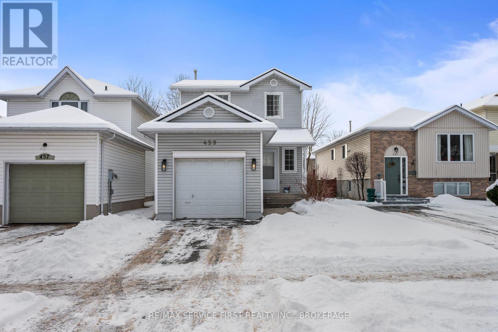 459 Grandtrunk Avenue, Kingston, Ontario K7M 8W9 - Photo 1 - X12662032