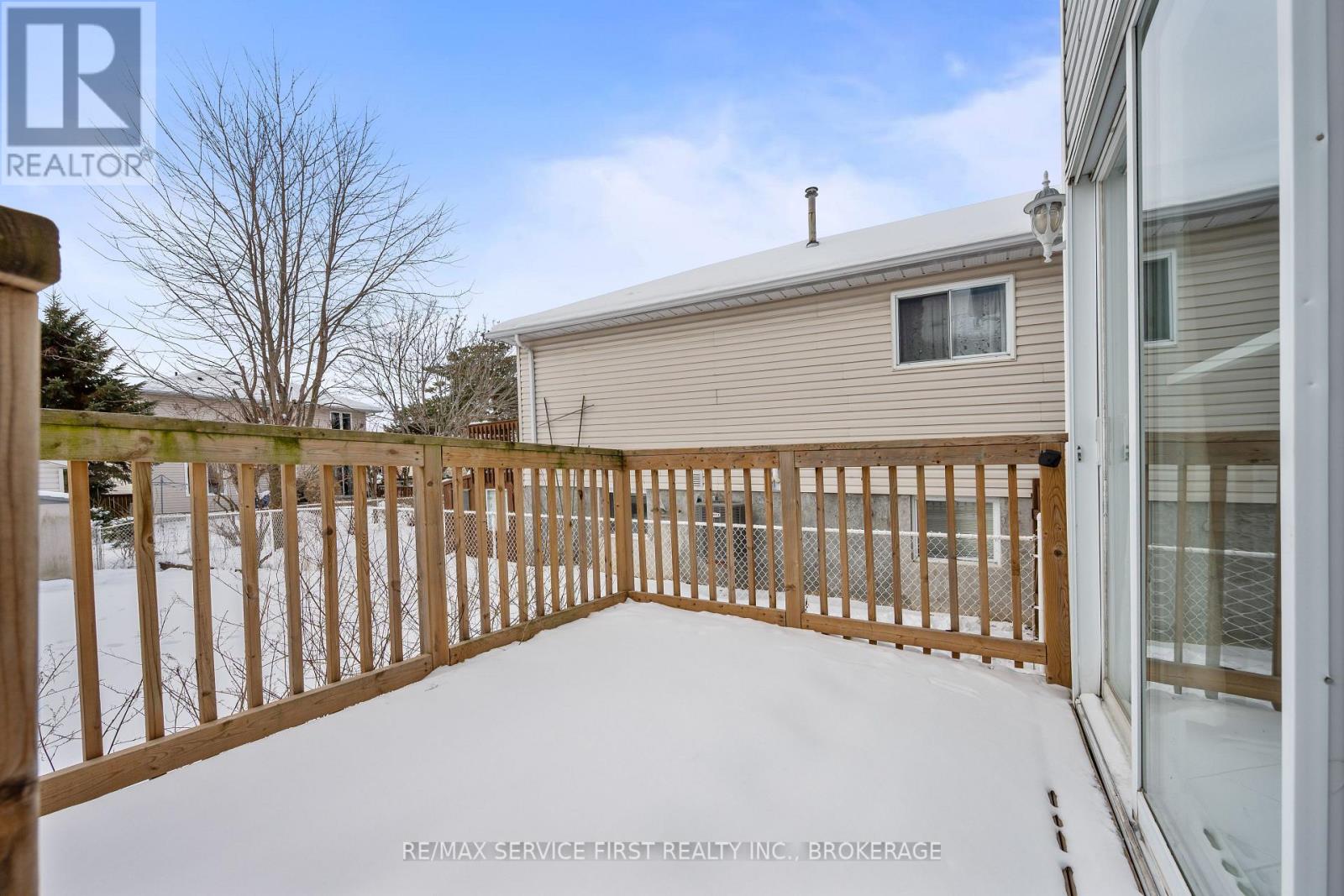 459 Grandtrunk Avenue, Kingston, Ontario K7M 8W9 - Photo 7 - X12662032