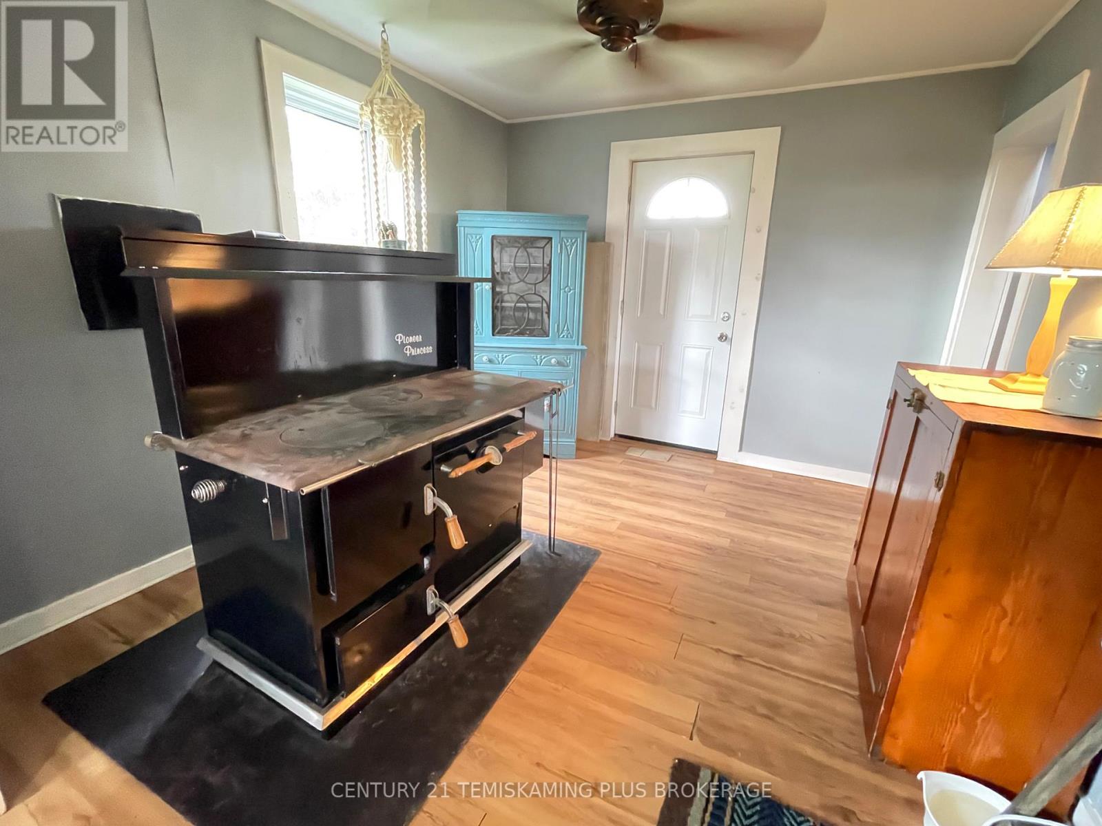 253156 Roger's Road, Englehart, Ontario  P0J 1H0 - Photo 19 - T12660698