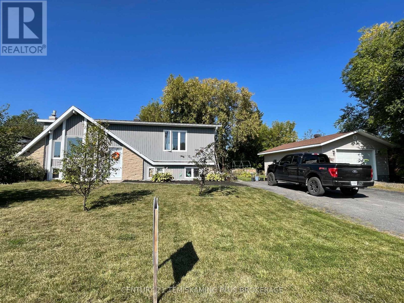 267 Rondeau Street, Temiskaming Shores, Ontario  P0J 1P0 - Photo 3 - T12660682