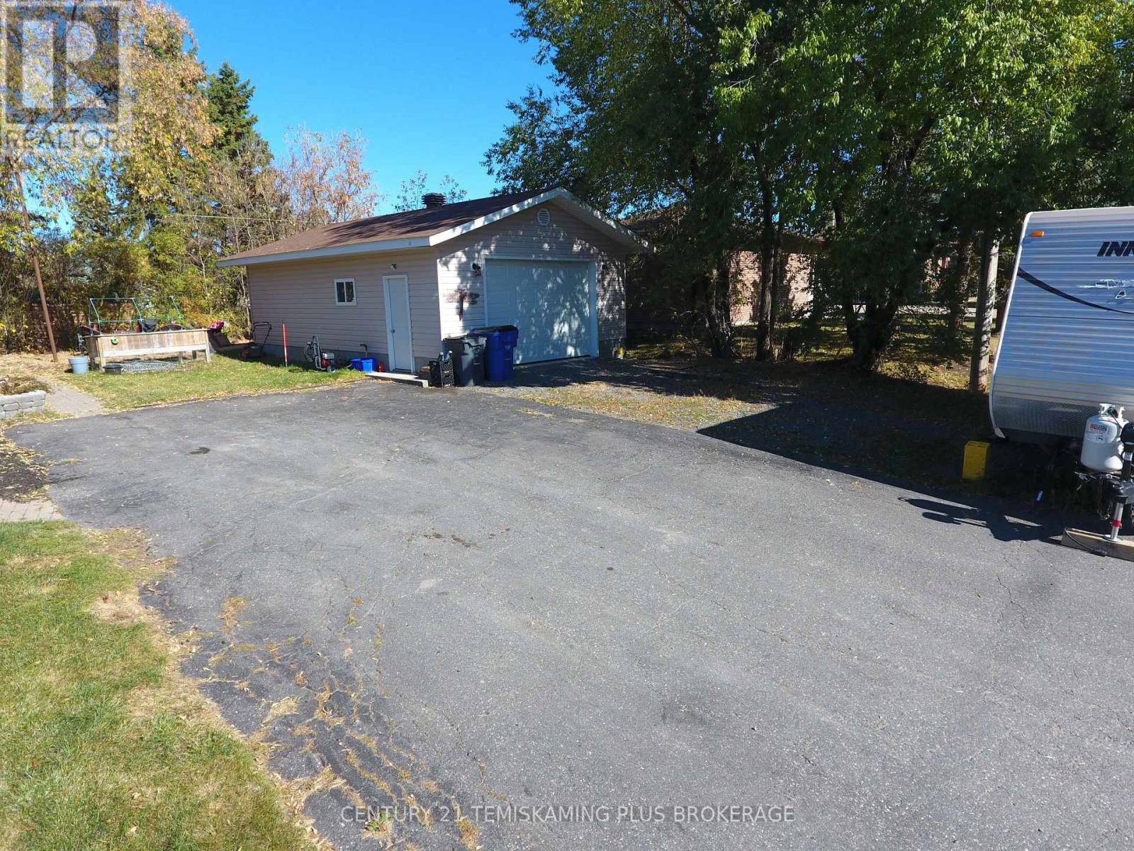 267 Rondeau Street, Temiskaming Shores, Ontario  P0J 1P0 - Photo 4 - T12660682