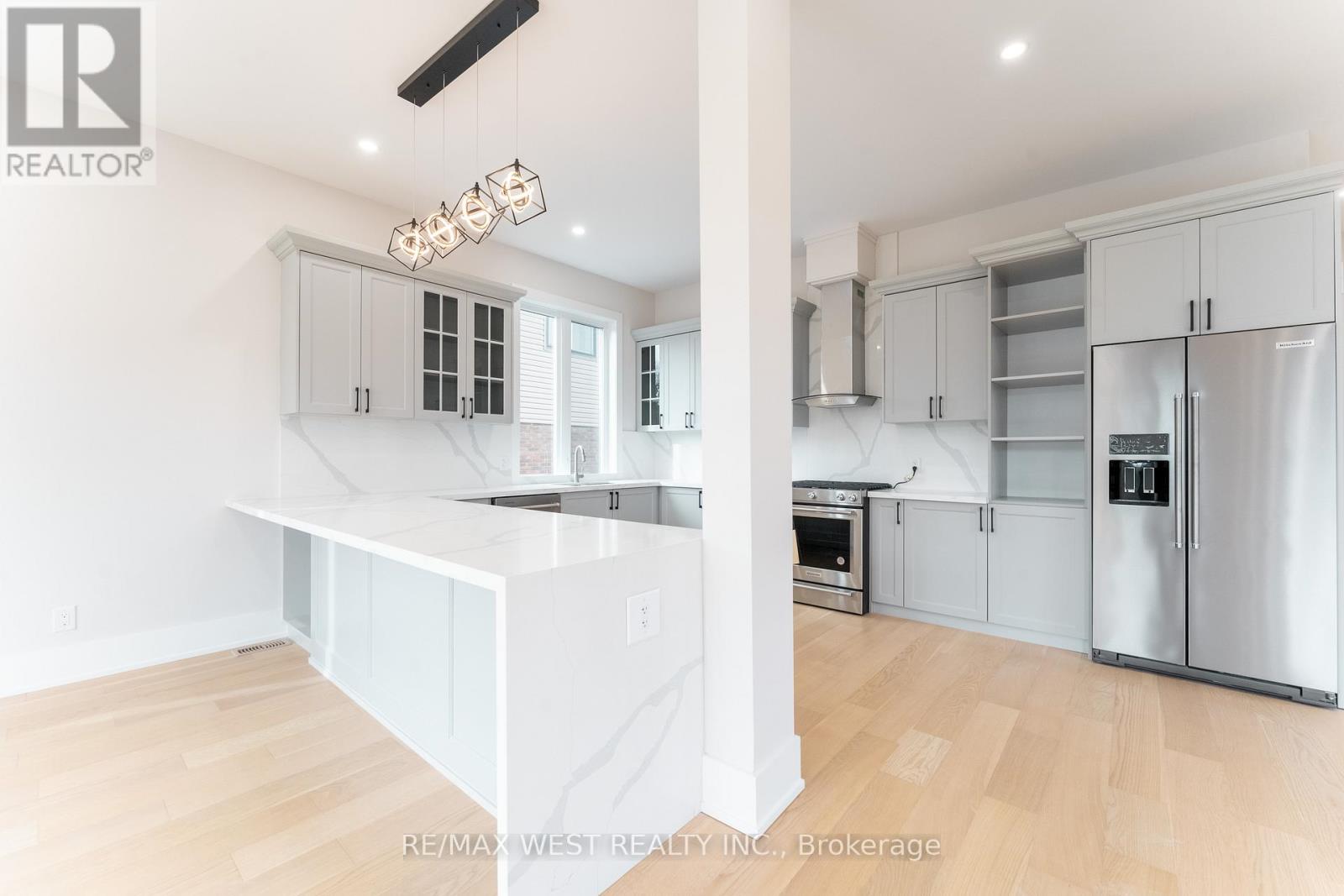 185 Riverview Boulevard, St. Catharines, Ontario  L2T 3M6 - Photo 10 - X12660580