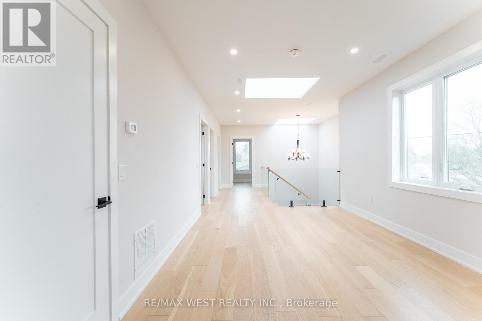 185 Riverview Boulevard, St. Catharines, Ontario  L2T 3M6 - Photo 21 - X12660580