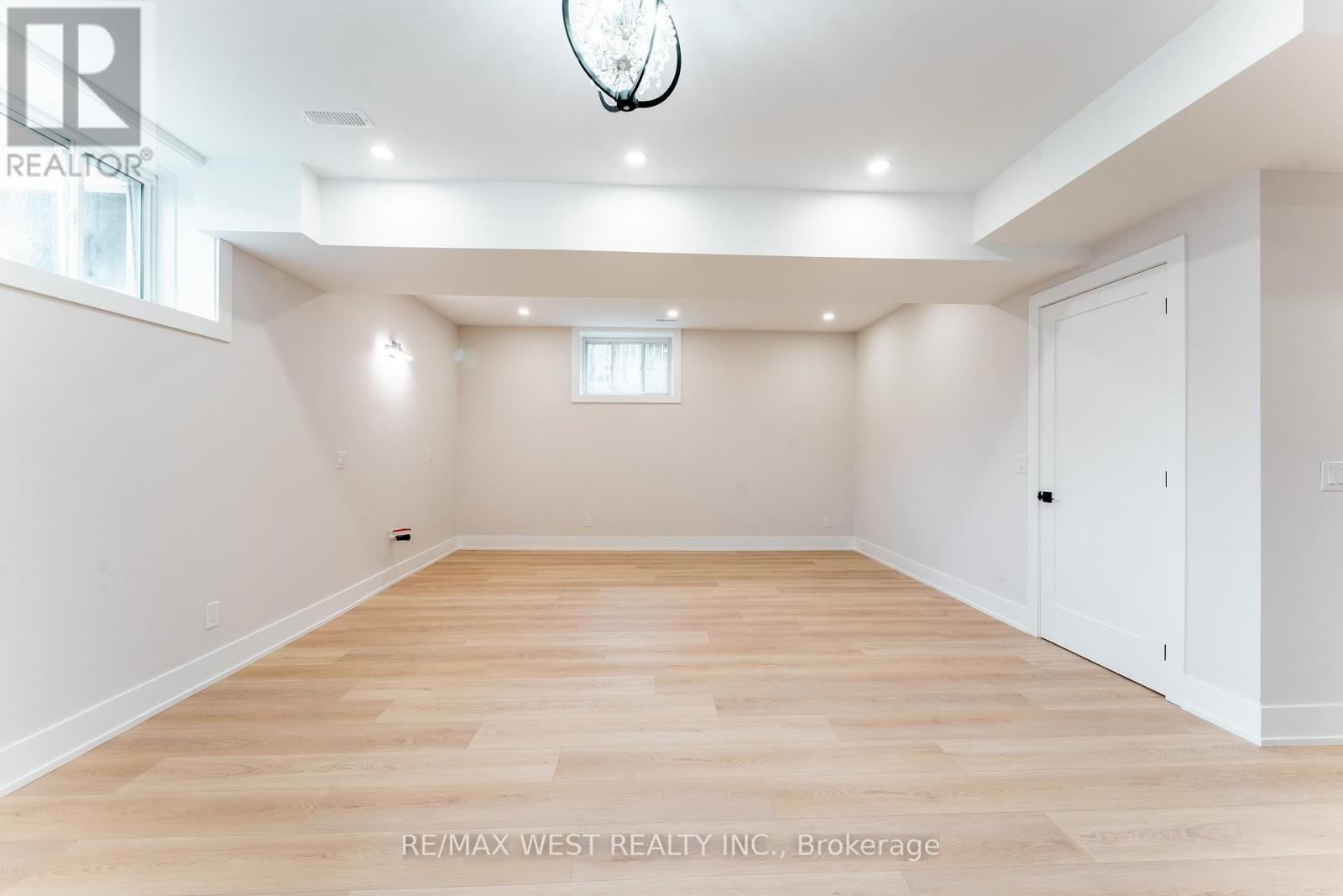 185 Riverview Boulevard, St. Catharines, Ontario  L2T 3M6 - Photo 37 - X12660580