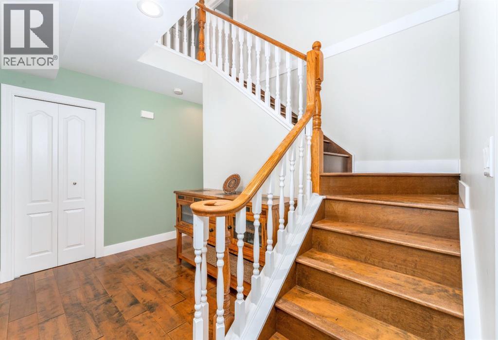 4 Woodside Lane, Canmore, Alberta  T1W 1T1 - Photo 33 - A2276183