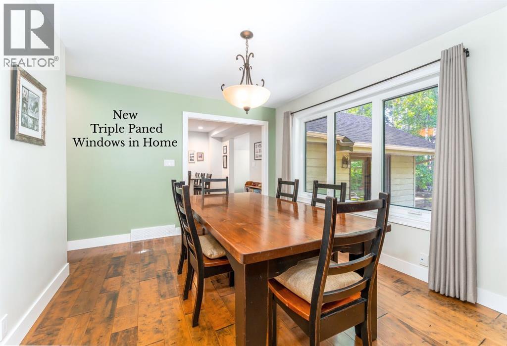 4 Woodside Lane, Canmore, Alberta  T1W 1T1 - Photo 12 - A2276183