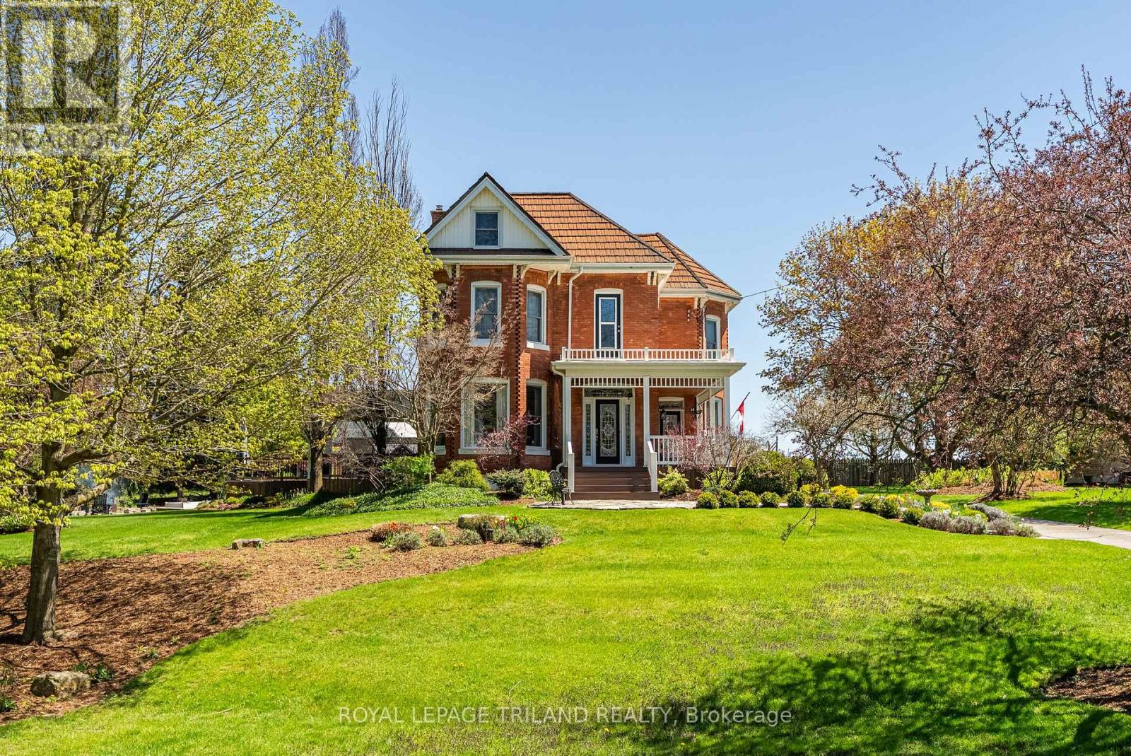 6058 Stone Church Road, Central Elgin, Ontario  N0L 2L0 - Photo 1 - X12661742