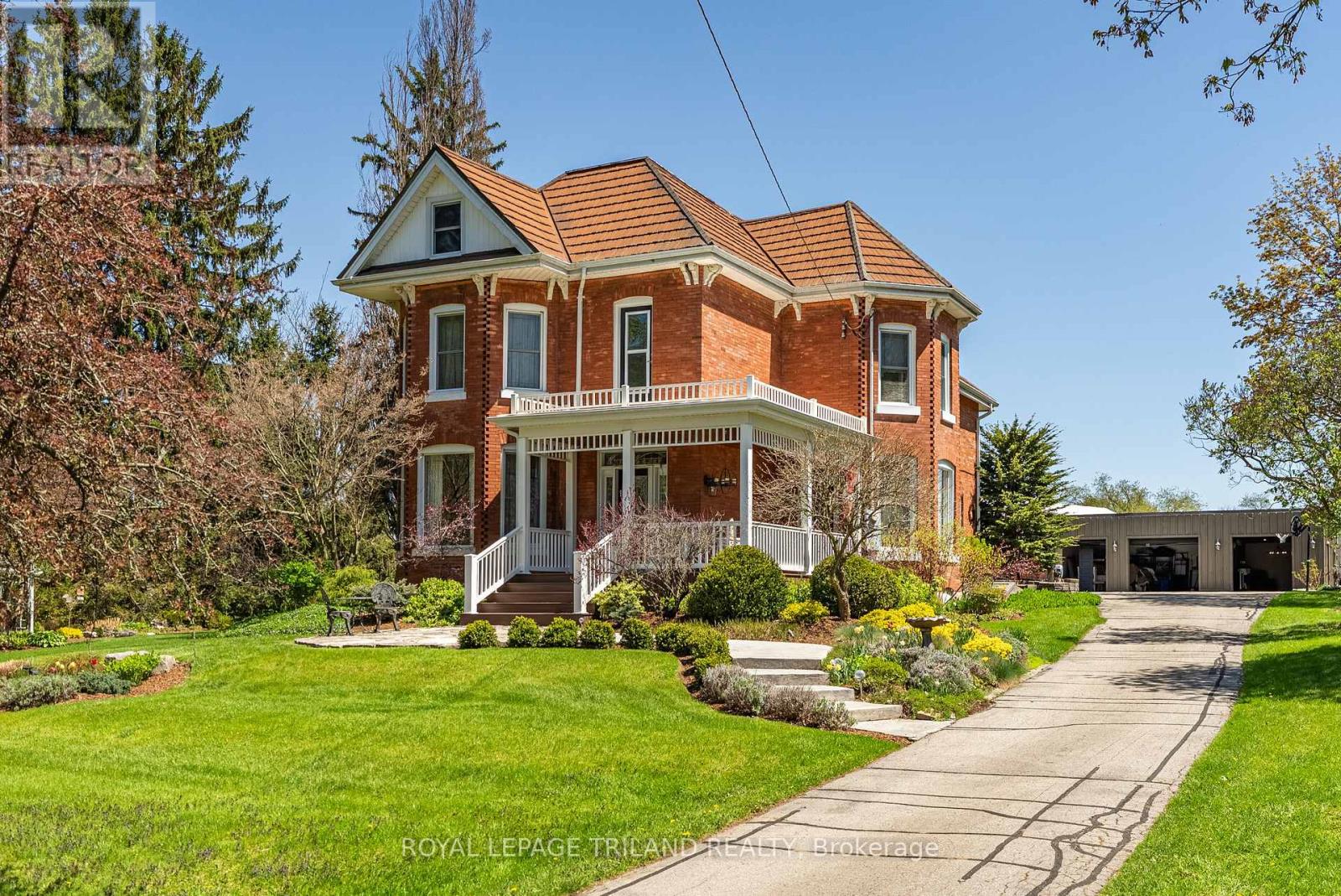 6058 Stone Church Road, Central Elgin, Ontario  N0L 2L0 - Photo 2 - X12661742