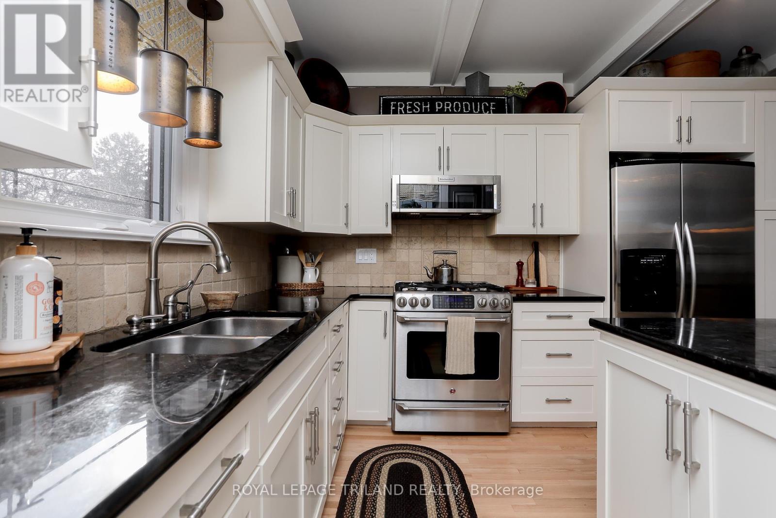 6058 Stone Church Road, Central Elgin, Ontario  N0L 2L0 - Photo 34 - X12661742