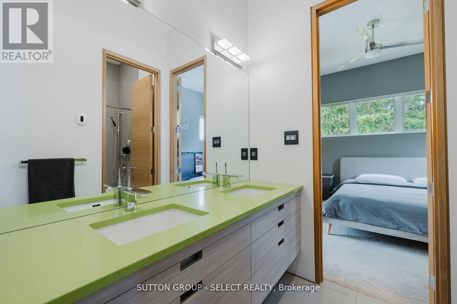 9385 Elviage Drive, London South, Ontario  N6K 4R8 - Photo 21 - X12661930