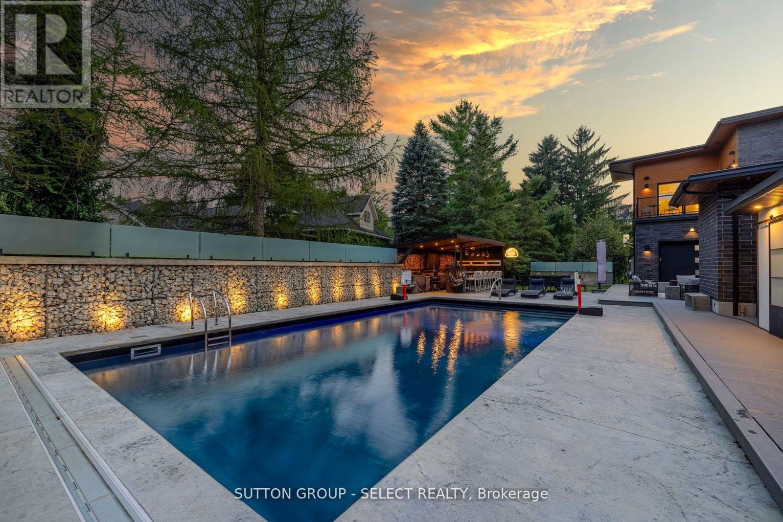 9385 Elviage Drive, London South, Ontario  N6K 4R8 - Photo 39 - X12661930