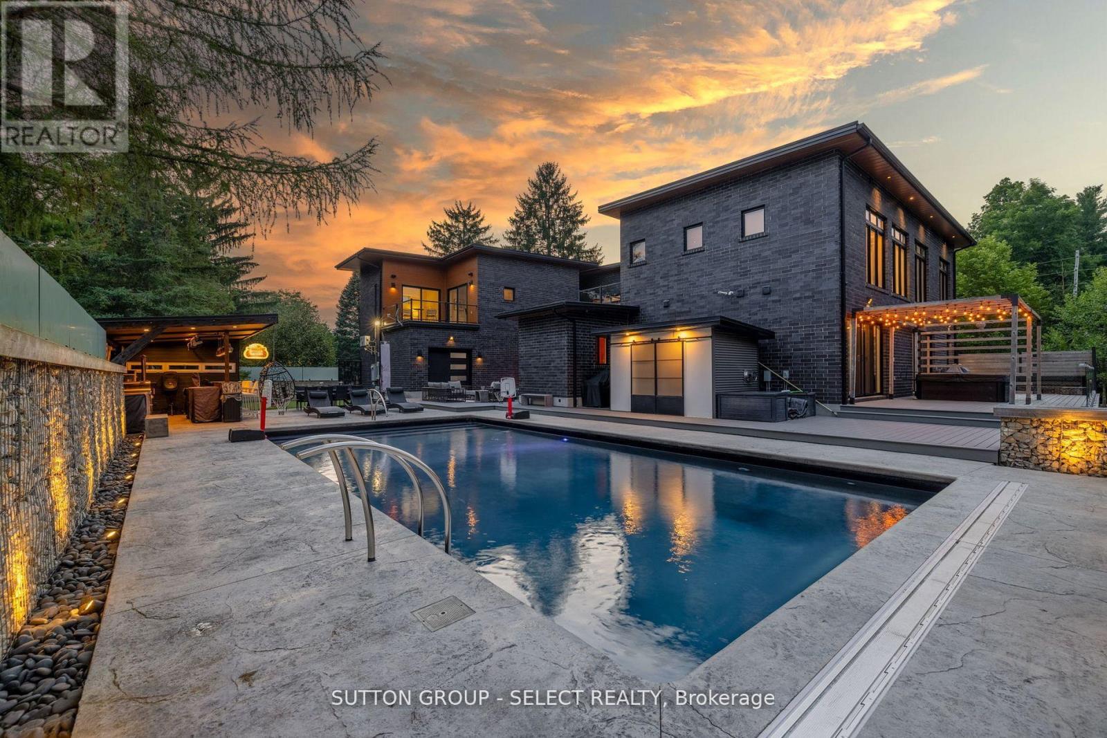 9385 Elviage Drive, London South, Ontario  N6K 4R8 - Photo 40 - X12661930