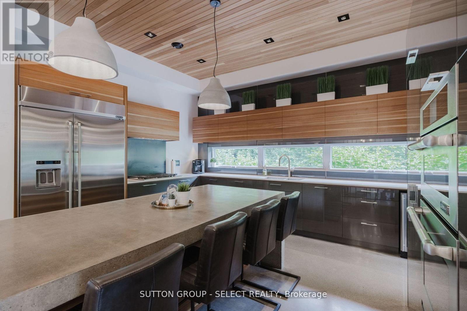 9385 Elviage Drive, London South, Ontario  N6K 4R8 - Photo 7 - X12661930