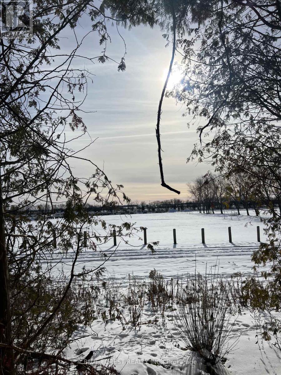 288 Ashford Street, Central Elgin, Ontario  N0L 1B0 - Photo 5 - X12662078