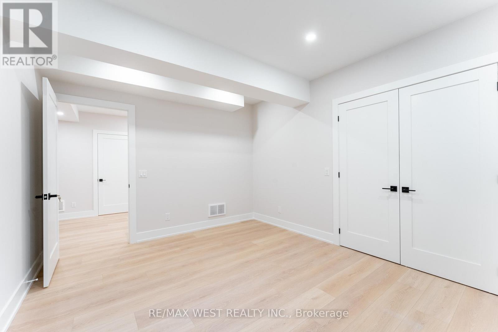 185 Riverview Boulevard, St. Catharines, Ontario  L2T 3M6 - Photo 33 - X12660580