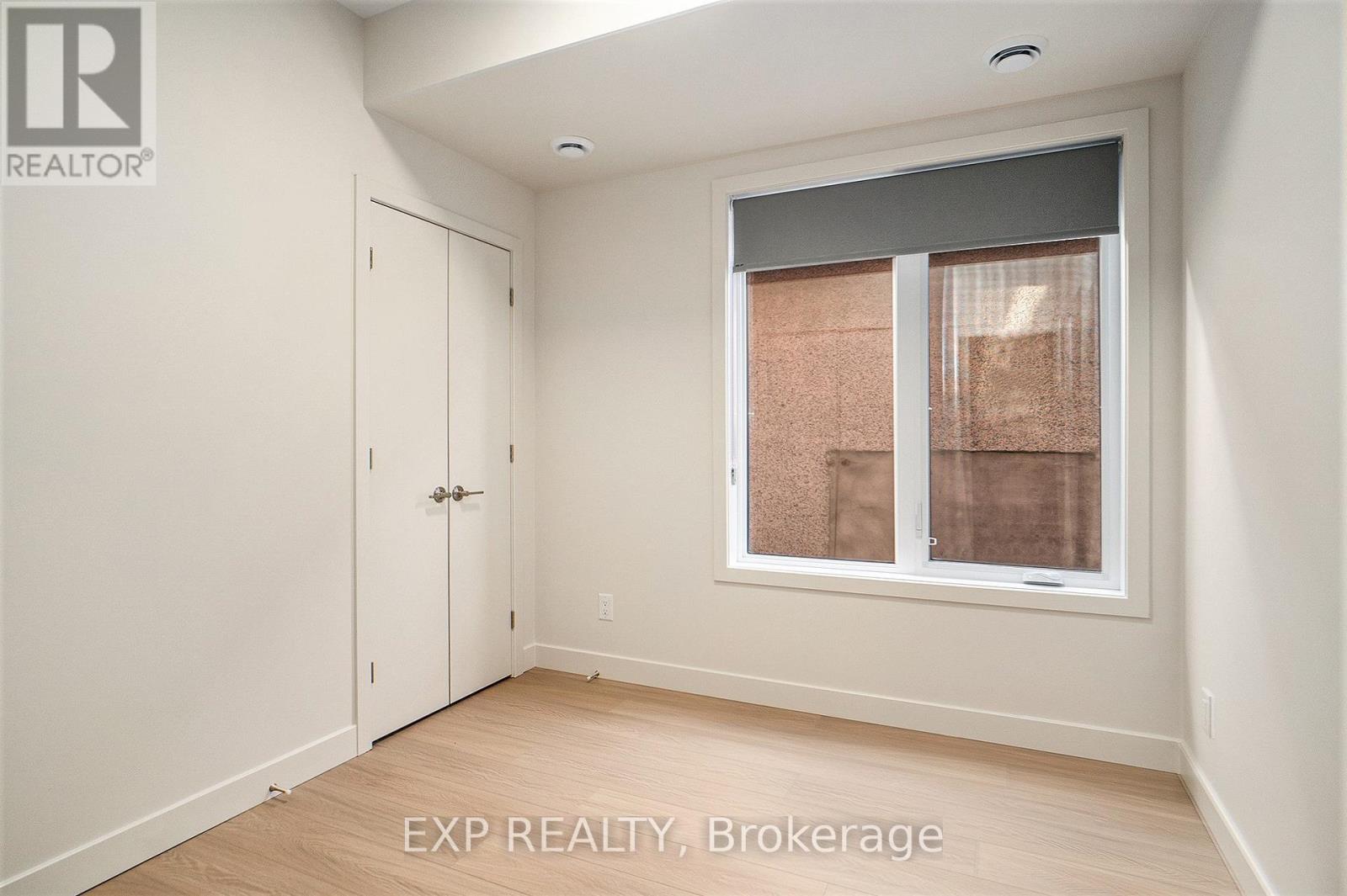 7 - 158 Laval Street, Ottawa, Ontario  K1L 7Z4 - Photo 8 - X12661764