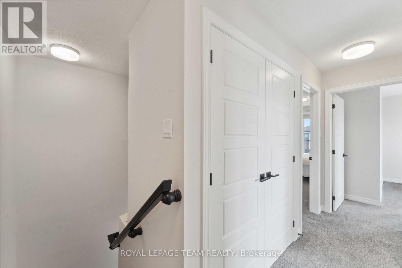 312 Lapland Private, Ottawa, Ontario  K2S 1B6 - Photo 15 - X12661806