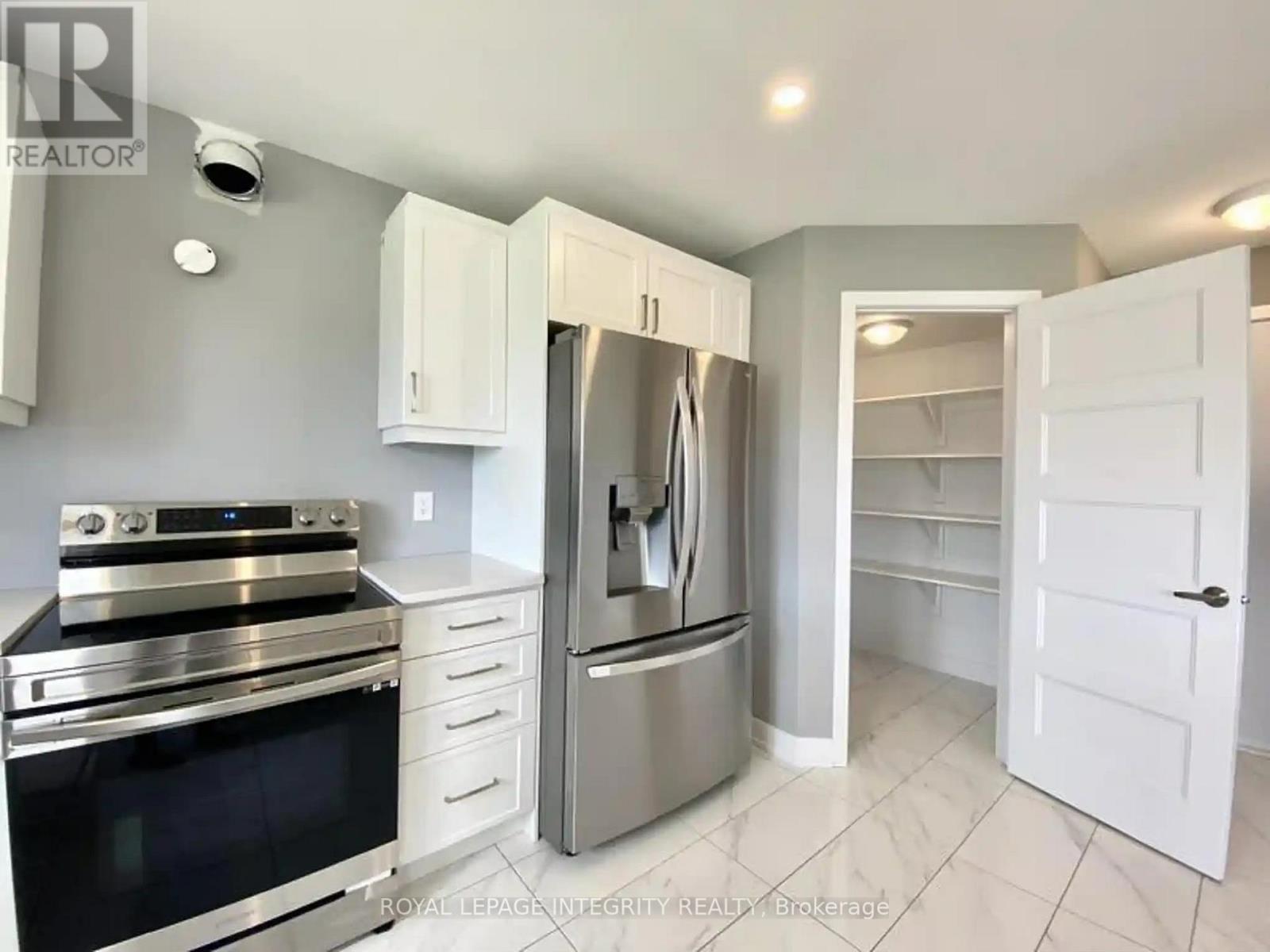 187 Hybrid Street, Russell, Ontario  K0A 1W0 - Photo 5 - X12661840