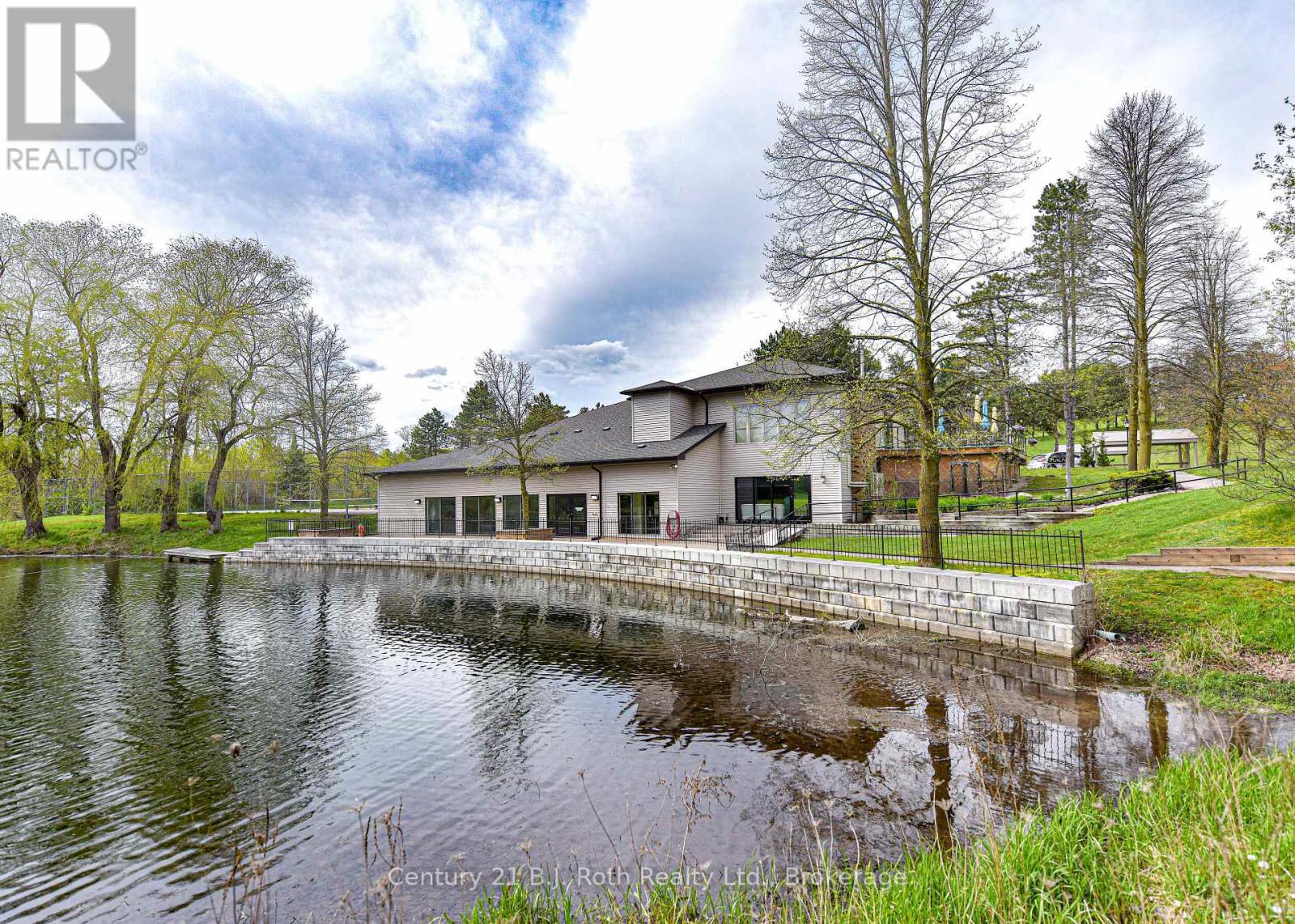 56 Tecumseth Pines Drive, New Tecumseth, Ontario  L0G 1W0 - Photo 35 - N12377199