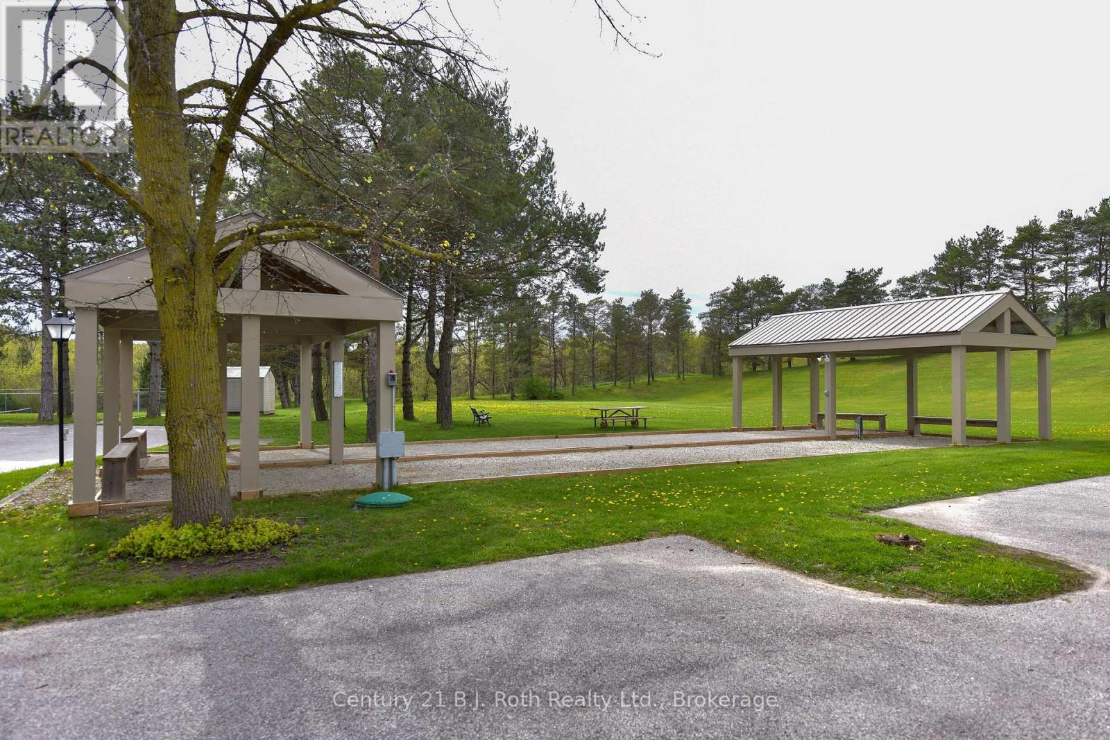 56 Tecumseth Pines Drive, New Tecumseth, Ontario  L0G 1W0 - Photo 43 - N12377199