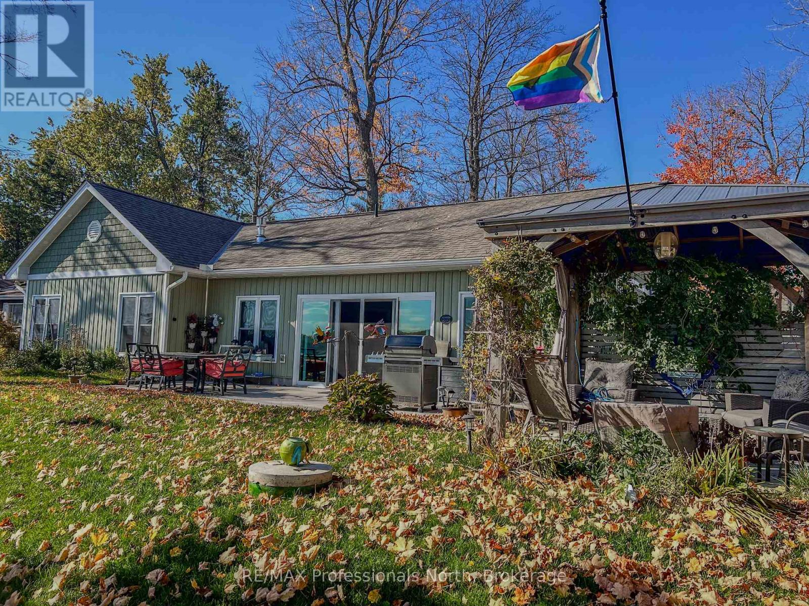 563 Dalhaven Road, Selwyn, Ontario  K9J 6X2 - Photo 31 - X12487098