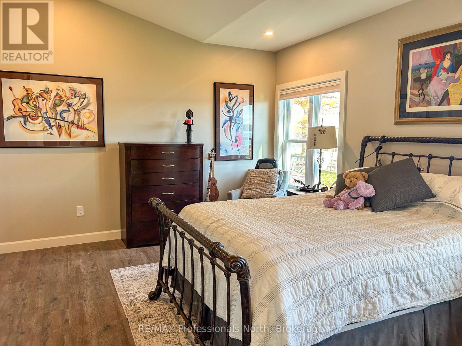 563 Dalhaven Road, Selwyn, Ontario  K9J 6X2 - Photo 15 - X12487098