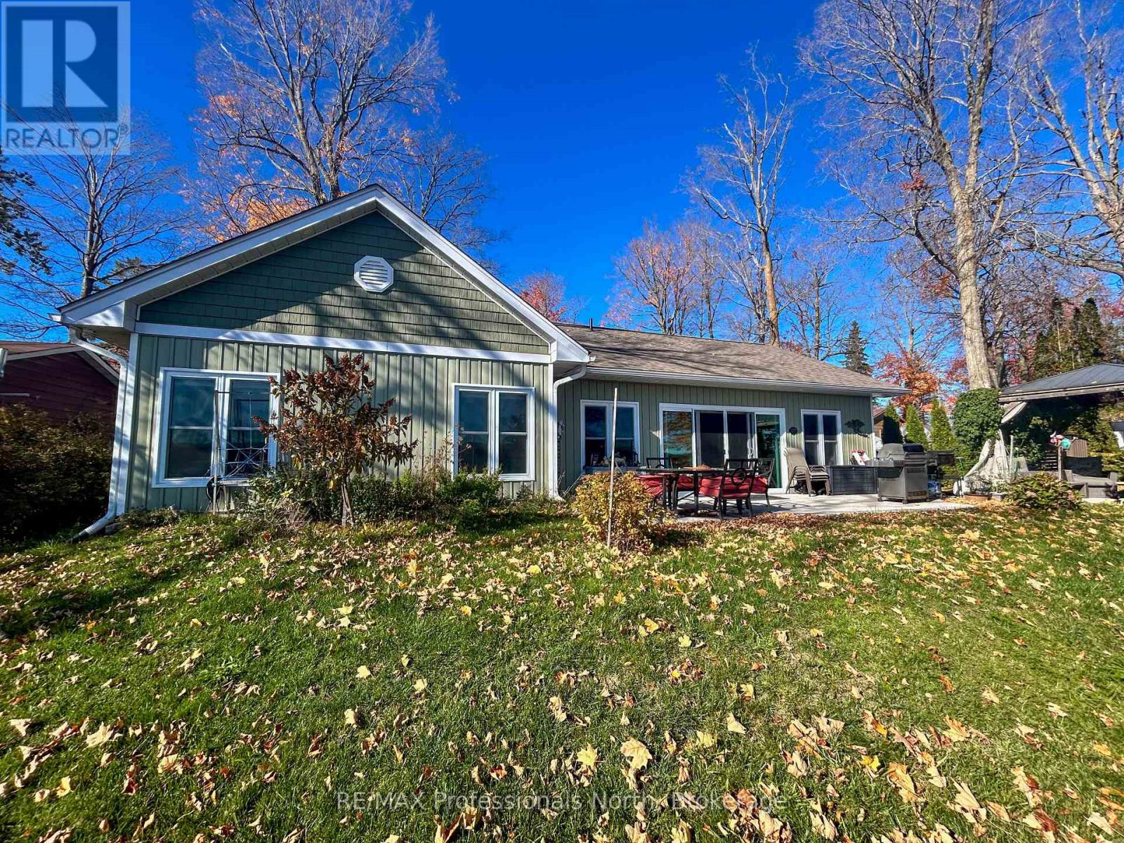 563 Dalhaven Road, Selwyn, Ontario  K9J 6X2 - Photo 47 - X12487098