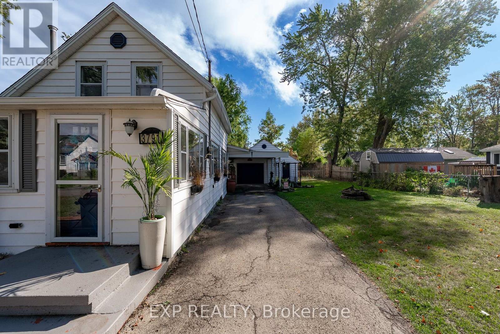 3791 Fairfield Avenue, Fort Erie, Ontario  L0S 1B0 - Photo 5 - X12661918