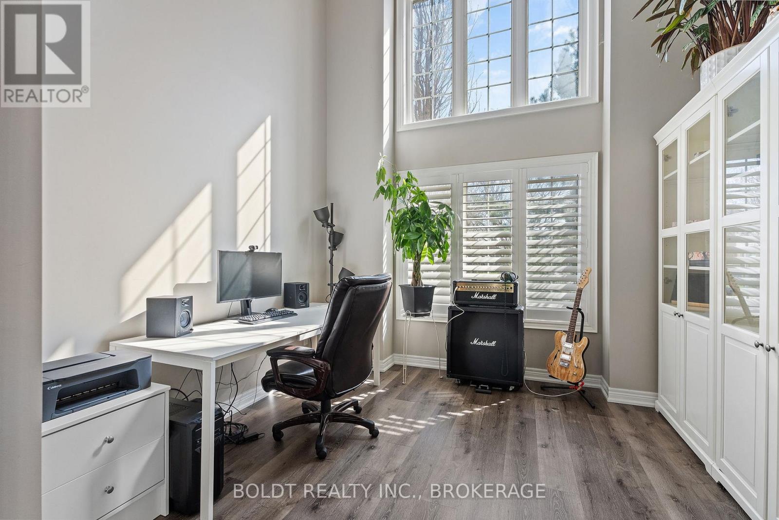 8114 Windsong Drive, Niagara Falls, Ontario  L2H 3M4 - Photo 11 - X12662088