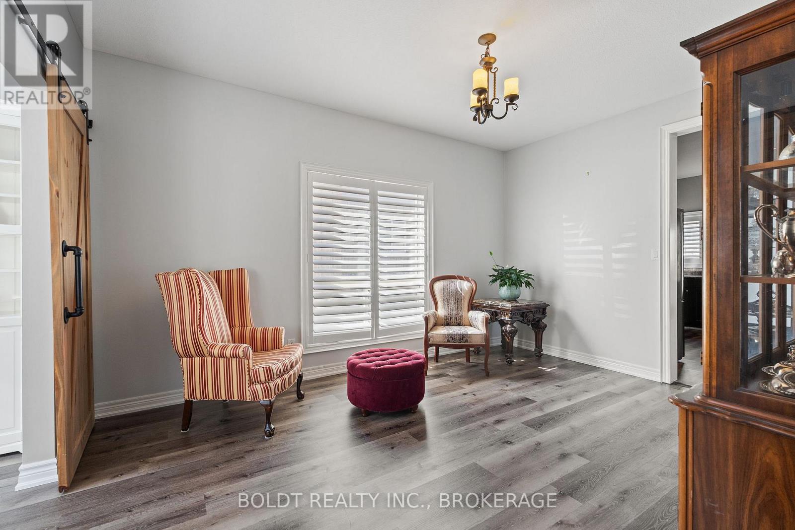 8114 Windsong Drive, Niagara Falls, Ontario  L2H 3M4 - Photo 14 - X12662088