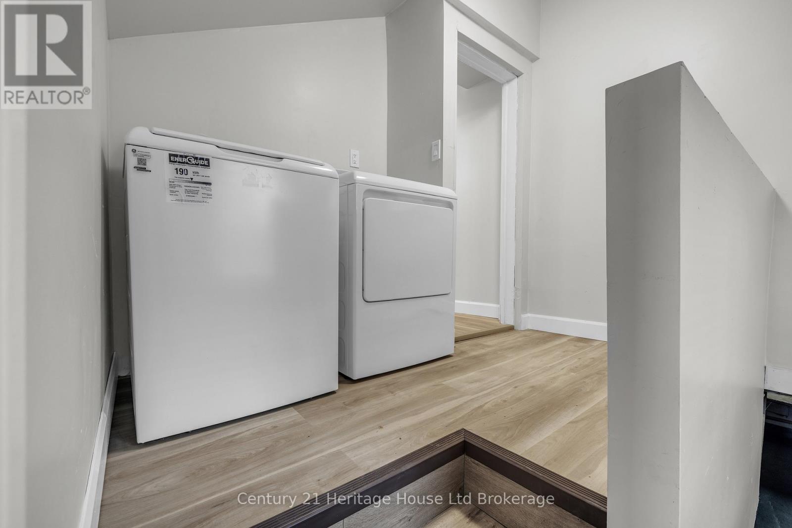 89 Scott Street, St. Thomas, Ontario  N5P 1L1 - Photo 10 - X12661938