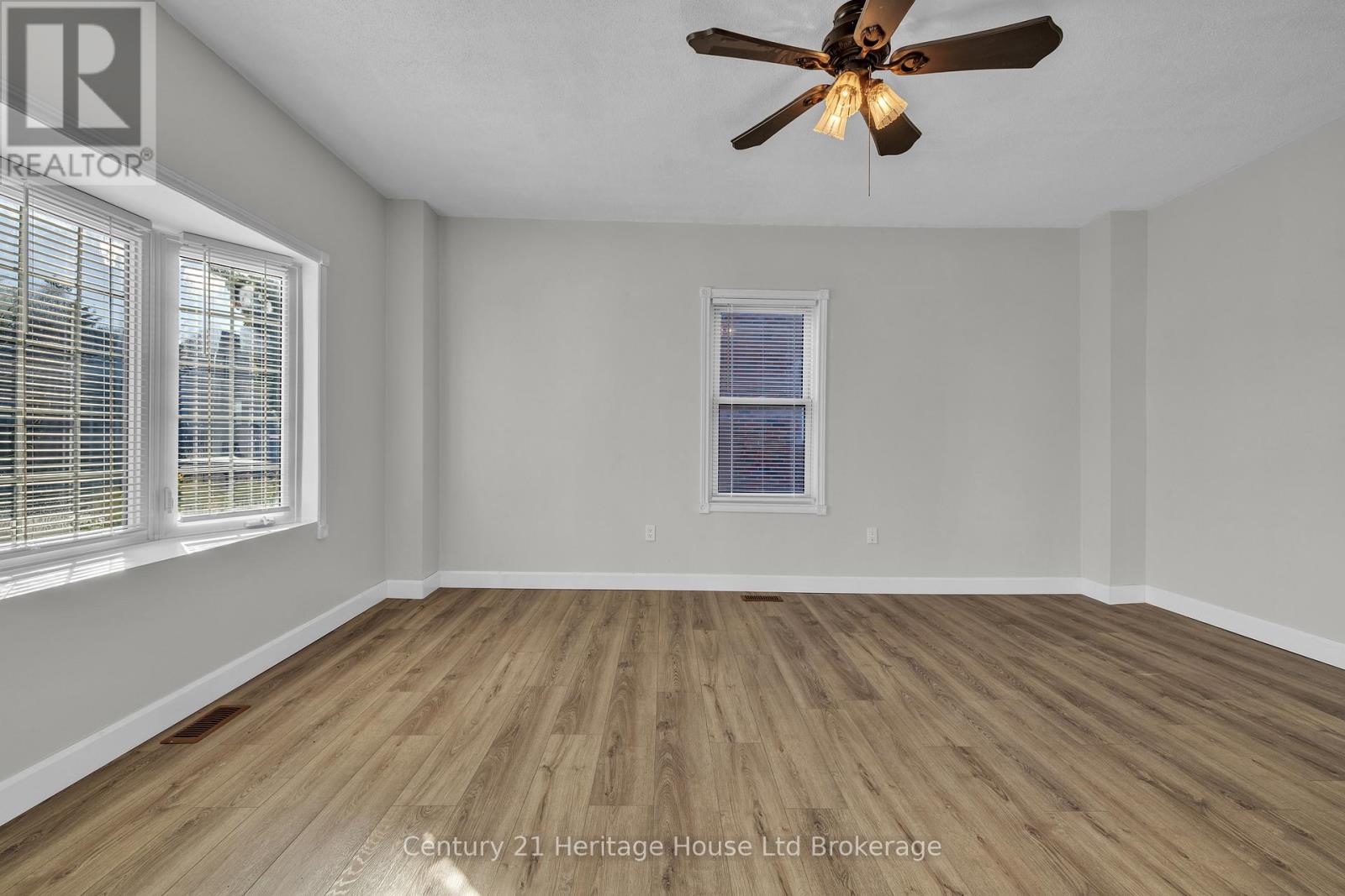 89 Scott Street, St. Thomas, Ontario  N5P 1L1 - Photo 6 - X12661938