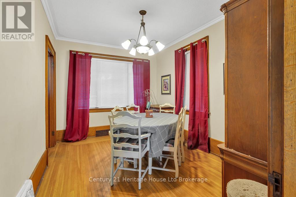 48 Brock Street W, Tillsonburg, Ontario  N4G 2A5 - Photo 5 - X12661944