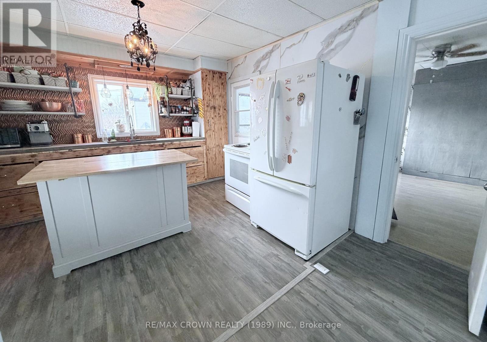 156 Main Street, Sundridge, Ontario  P0A 1Z0 - Photo 12 - X12661844