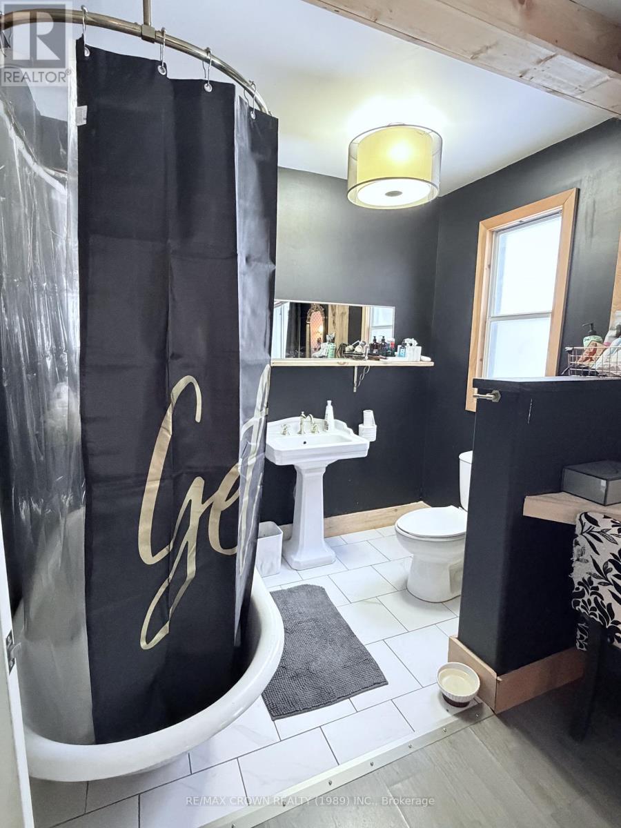 156 Main Street, Sundridge, Ontario  P0A 1Z0 - Photo 19 - X12661844