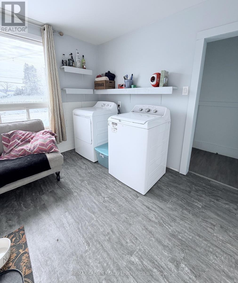 156 Main Street, Sundridge, Ontario  P0A 1Z0 - Photo 24 - X12661844