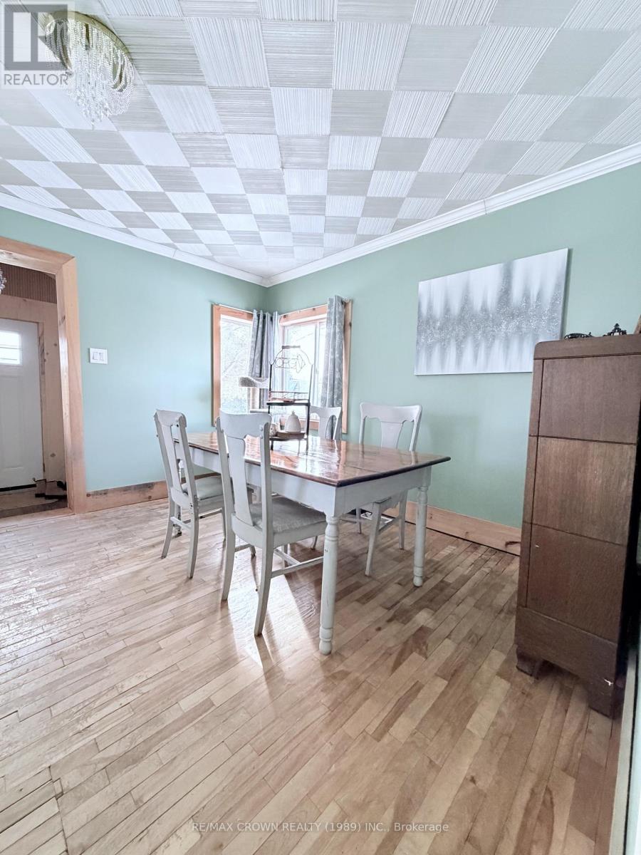 156 Main Street, Sundridge, Ontario  P0A 1Z0 - Photo 9 - X12661844