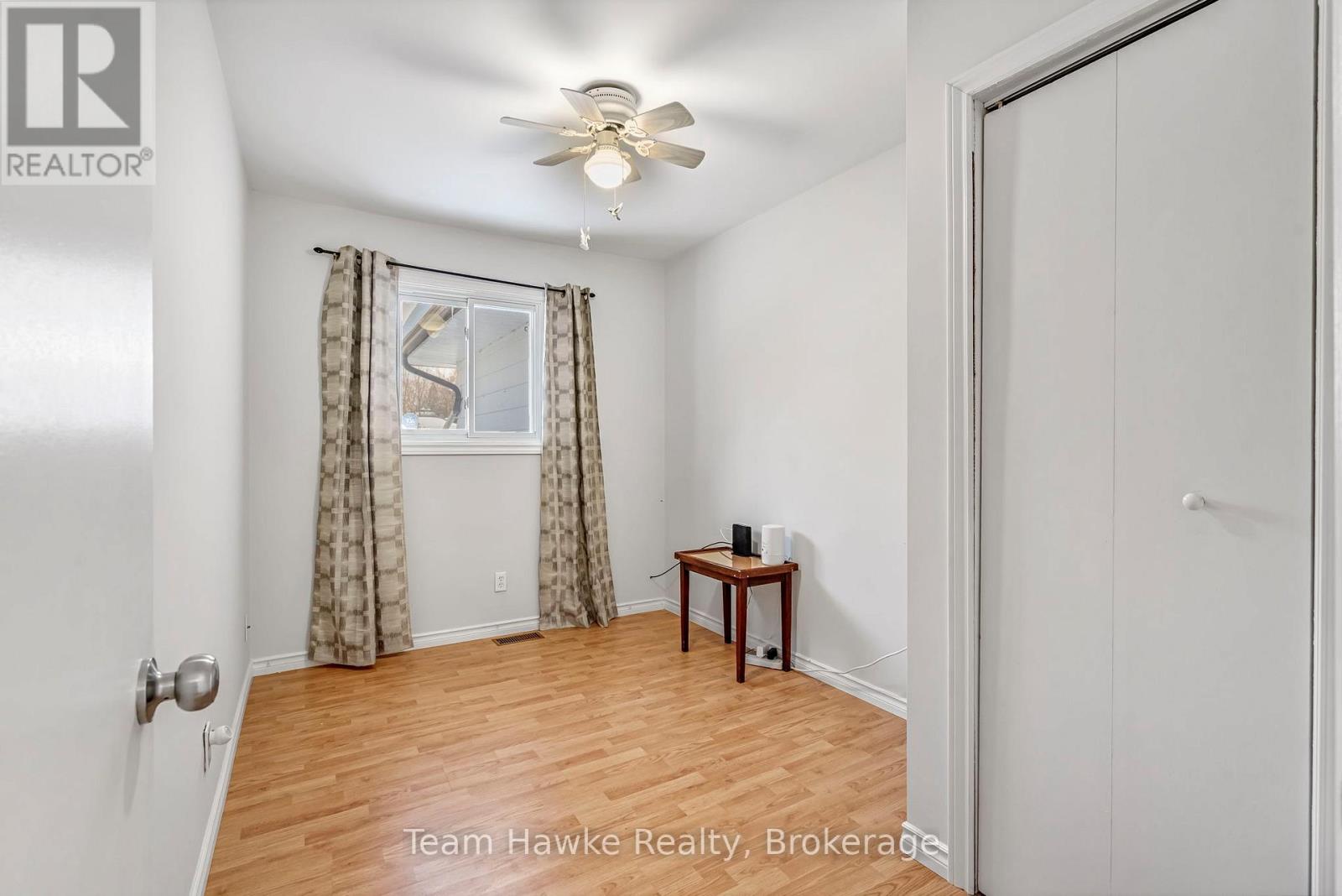 264 Kingfisher Avenue, Tay (Port Mcnicoll), Ontario  L0K 1R0 - Photo 19 - S12661814