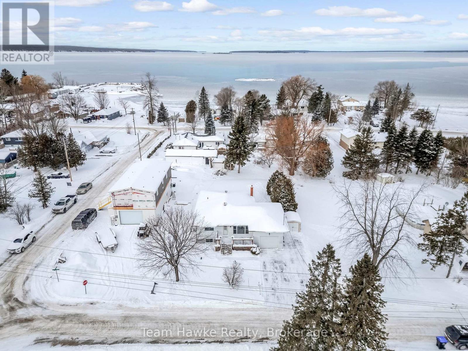 264 Kingfisher Avenue, Tay (Port Mcnicoll), Ontario  L0K 1R0 - Photo 36 - S12661814