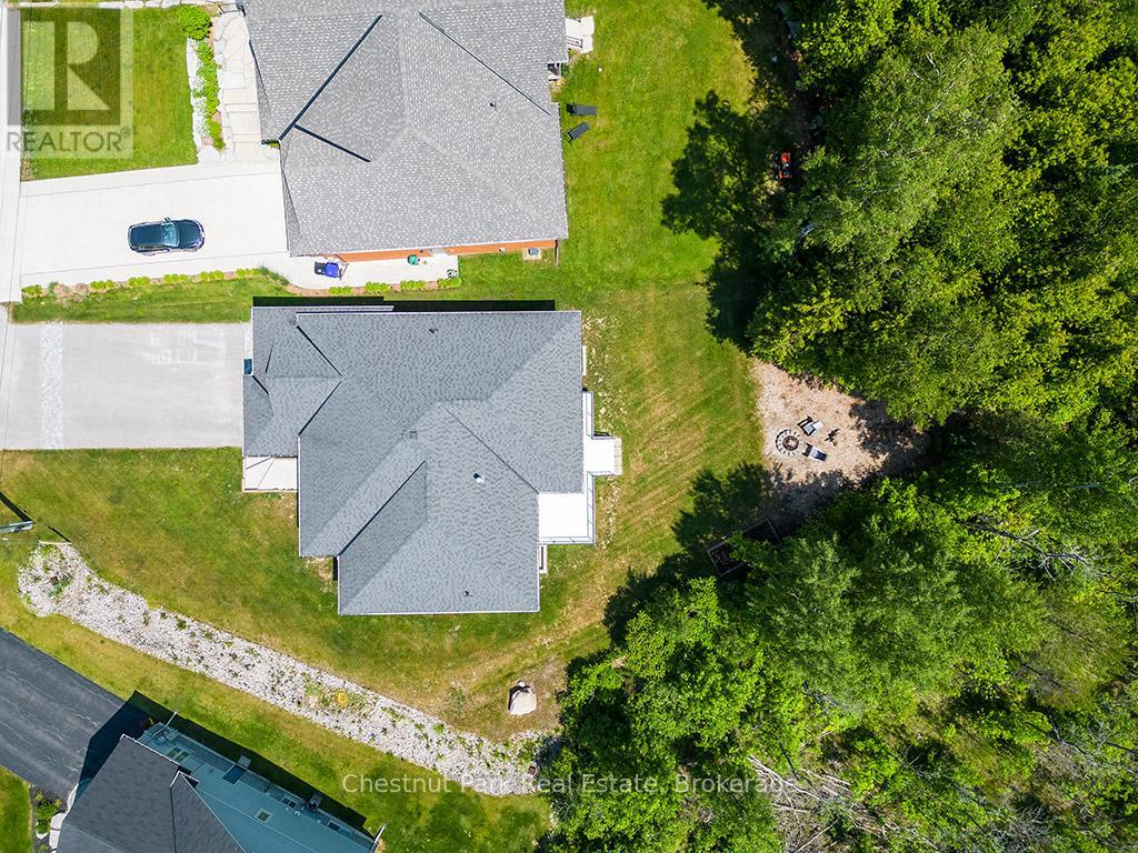 2237 Shore Lane, Wasaga Beach, Ontario  L9Y 2X7 - Photo 45 - S12661904